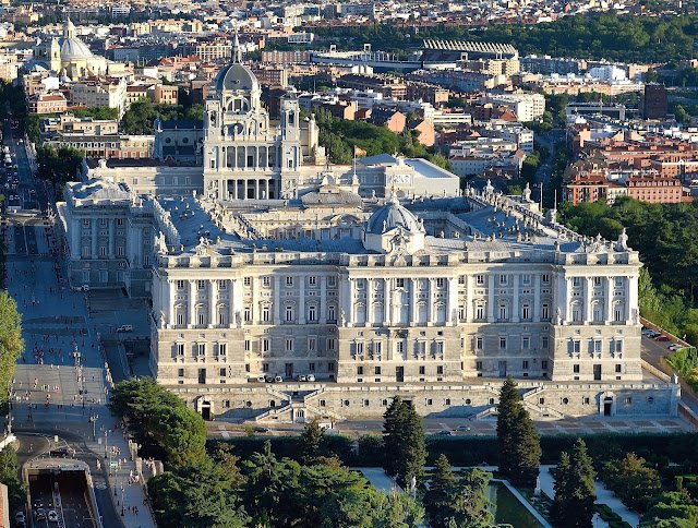Royal Palace of Madrid exterior facade at Plaza de la Armería