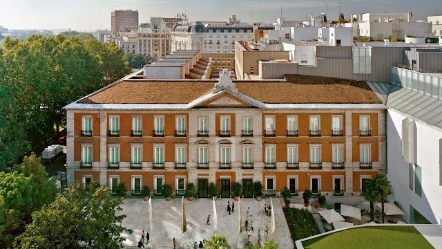 Thyssen-Bornemisza Museum façade and courtyard in Madrid