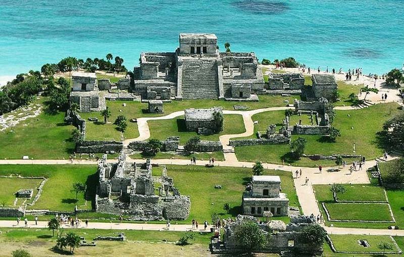 https://www.govisitcancun.com/images/mayanruins/tulum.jpg